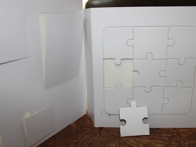 ماكينة تجميع ولصق كتب الأطفال (البازل) بمغذي واحد